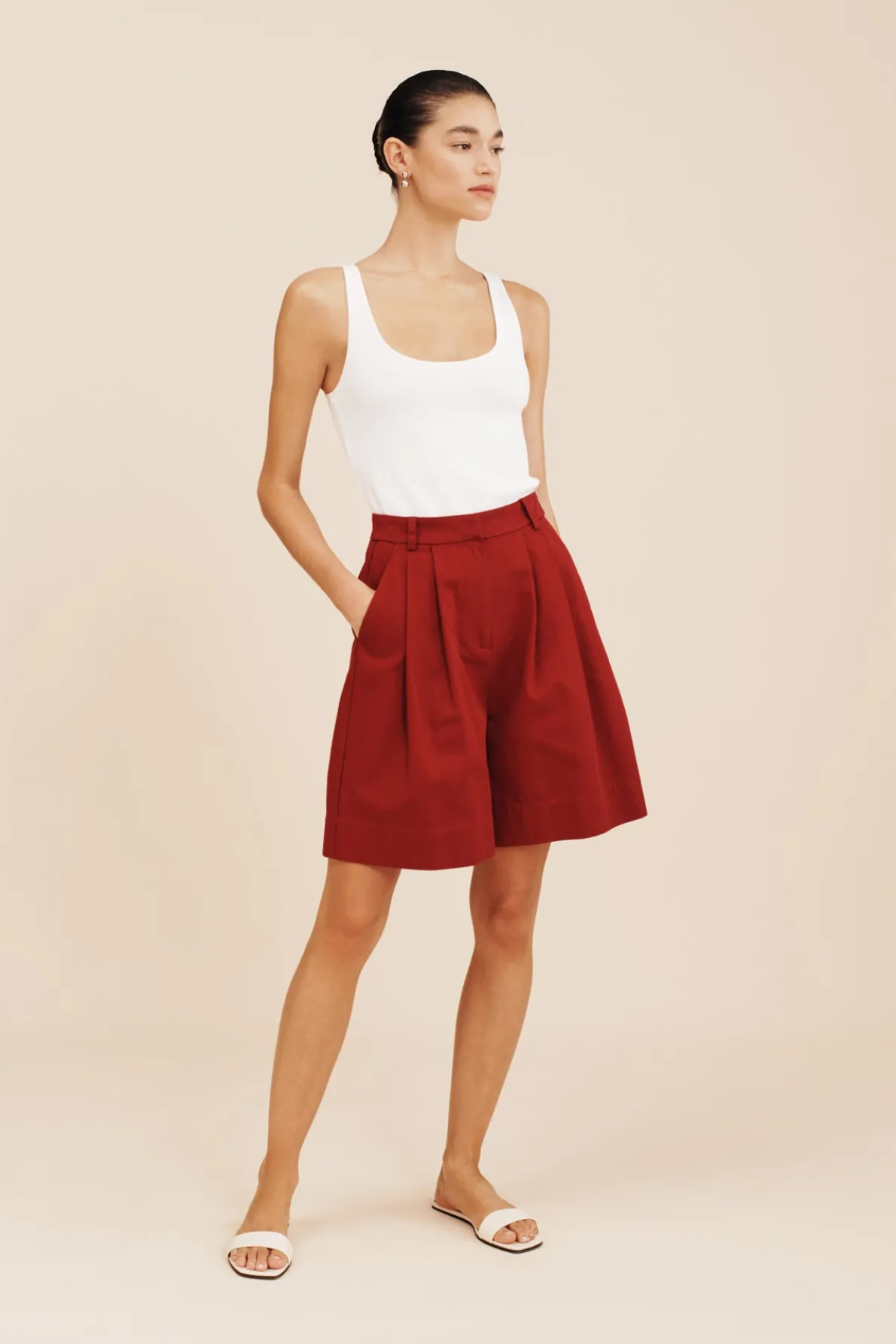 AXEL SCOOP TANK - WHITE