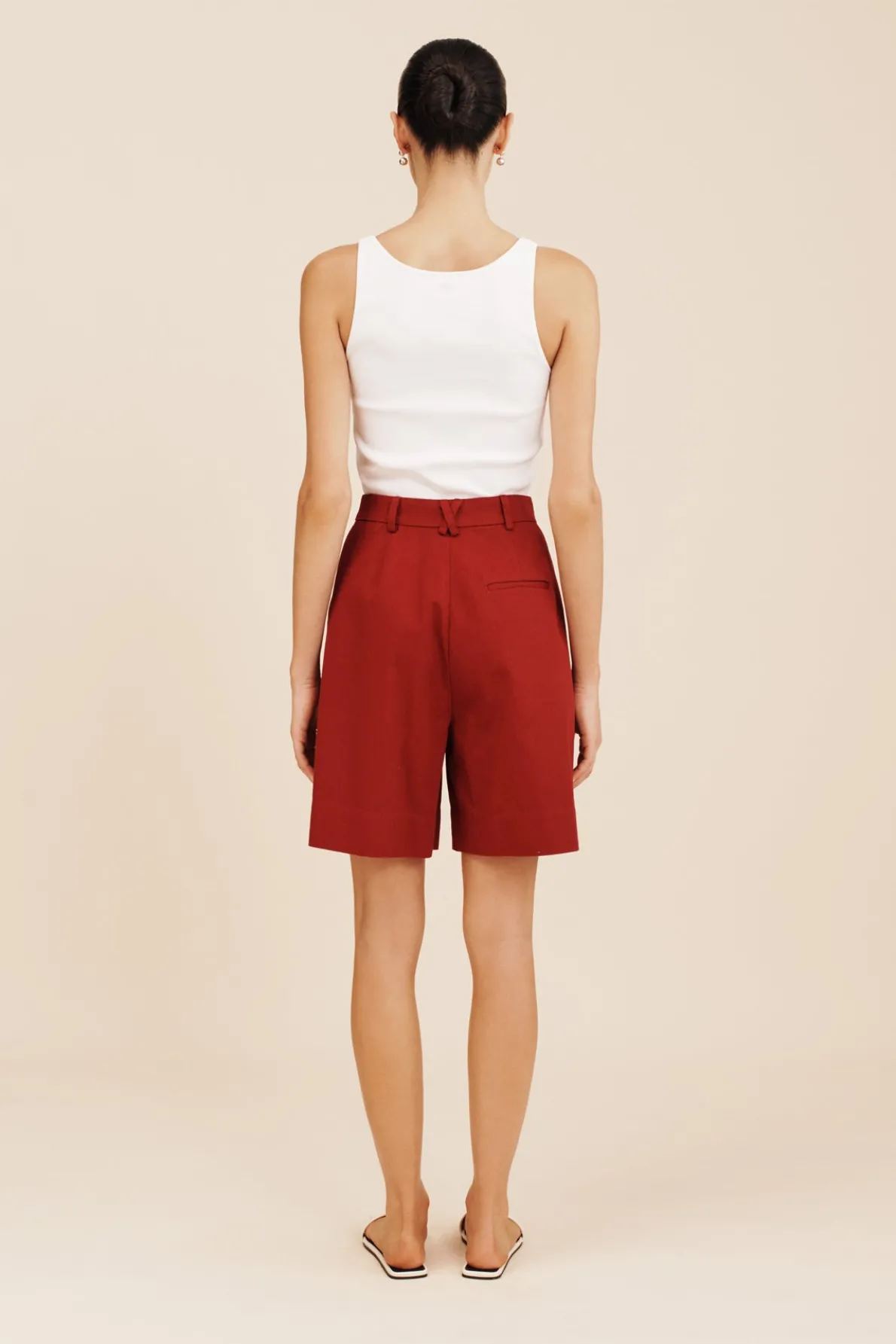 AXEL SCOOP TANK - WHITE