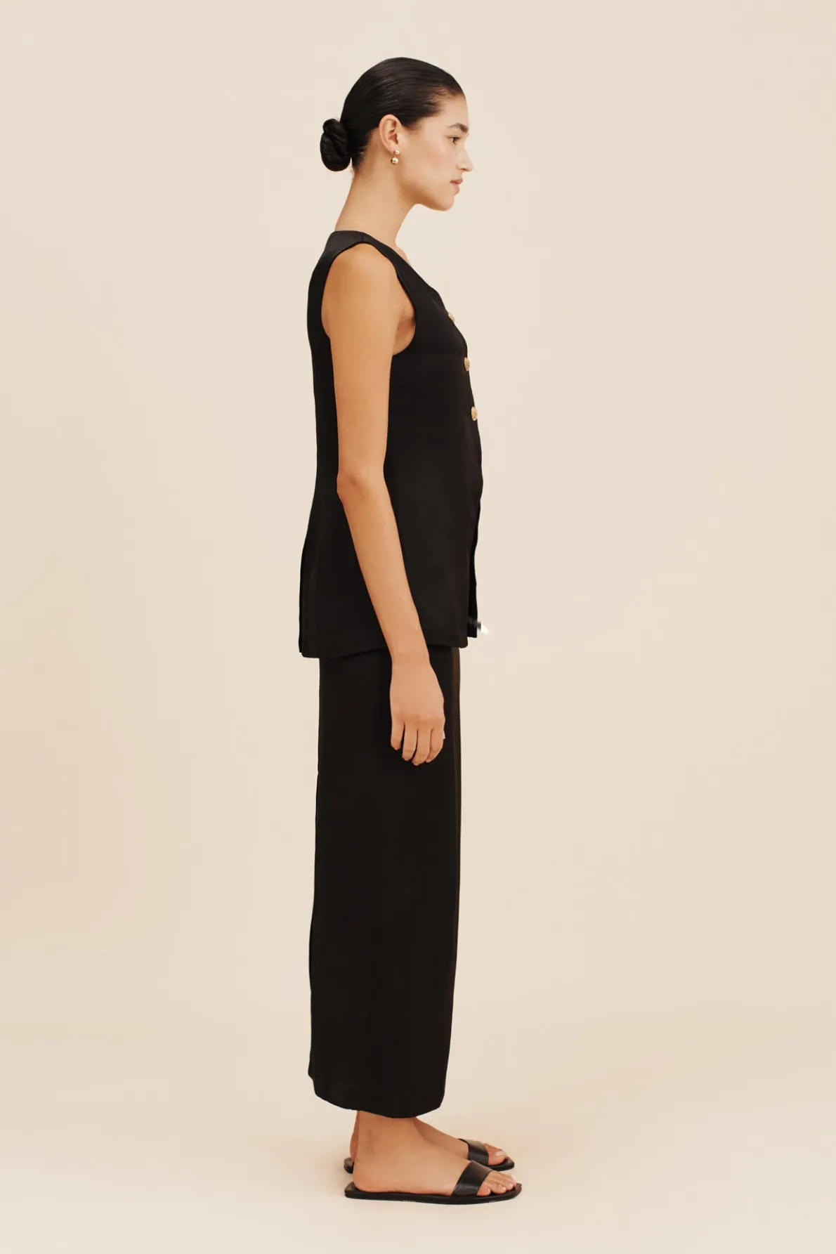 GIGI PENCIL SKIRT - BLACK