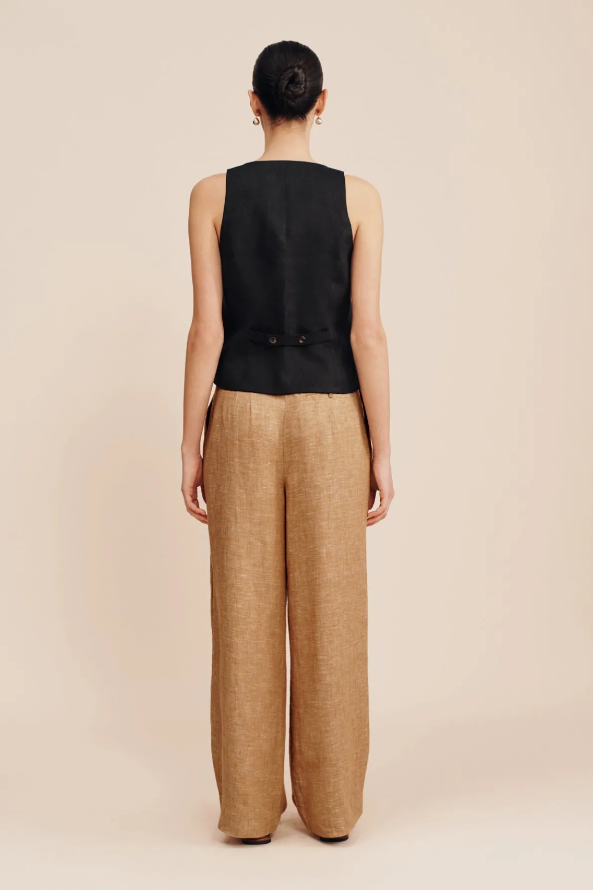 RUBEN VEST - BLACK